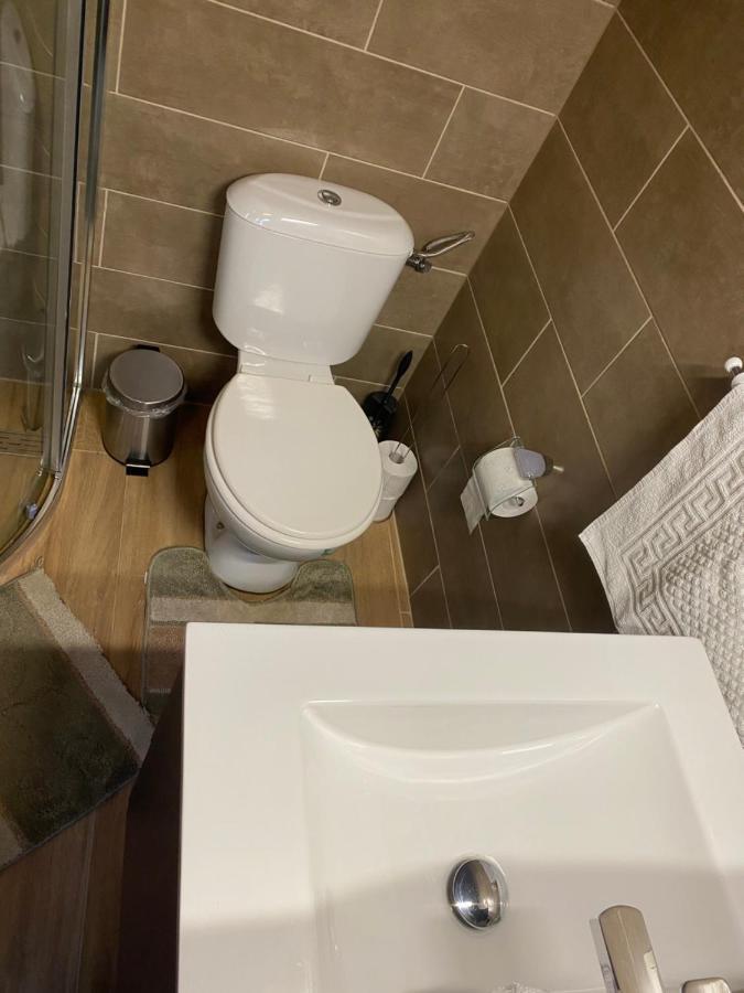 Superbe Appartement Charleroi Bagian luar foto