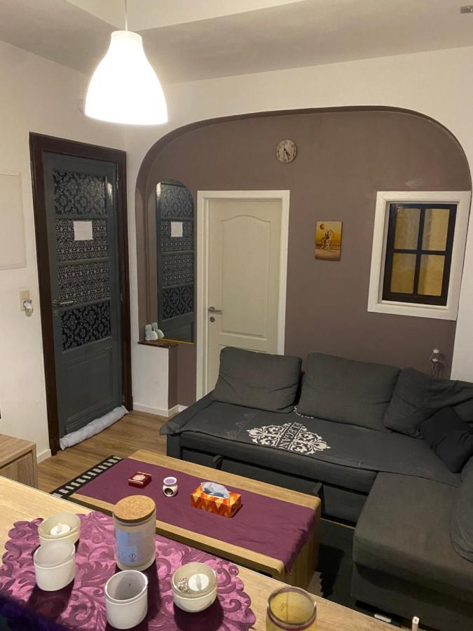 Superbe Appartement Charleroi Bagian luar foto
