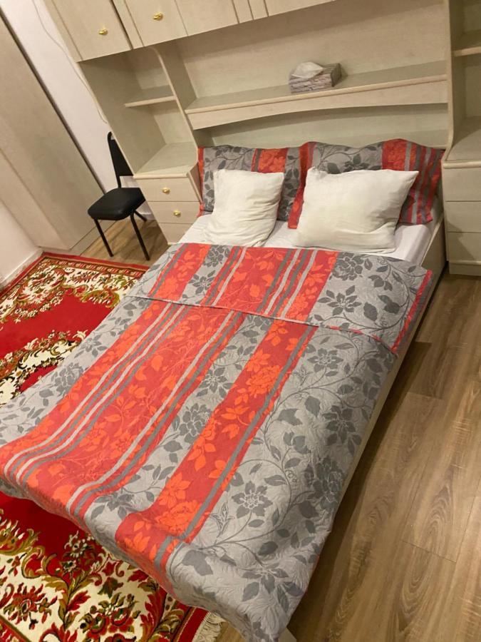 Superbe Appartement Charleroi Bagian luar foto