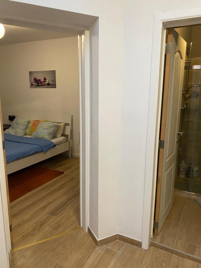 Superbe Appartement Charleroi Bagian luar foto