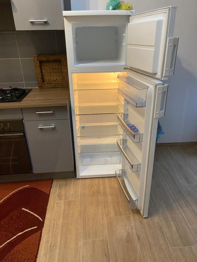 Superbe Appartement Charleroi Bagian luar foto