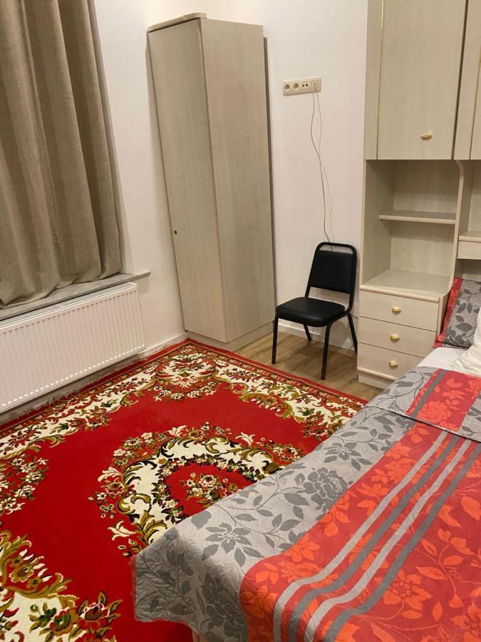 Superbe Appartement Charleroi Bagian luar foto
